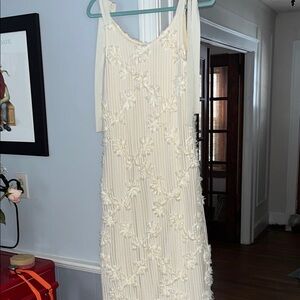 En Saison Cream Floral Maxi Dress